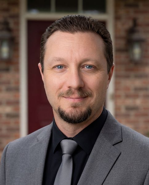 Eddy Hess, Realtor